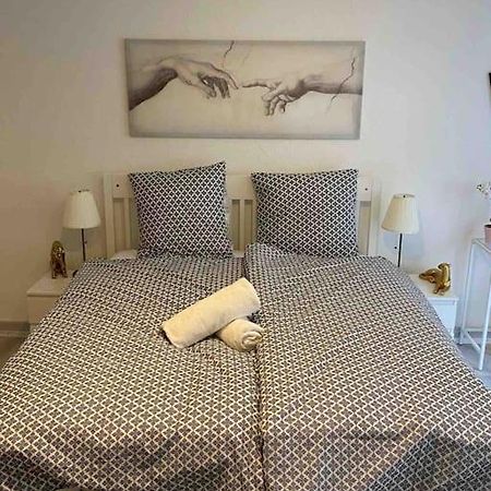 Private Studio Apartment In ブレームガルテン エクステリア 写真